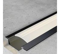 VoltShine Guirlande lumineuse LED en forme de goutte de pluie, 2,5 m, blanc chaud, piles 3 AA, idéale pour les décorations festives et les ambiances chaleureuses.