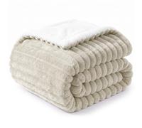WAVVE Plaid Polaire Couverture 220x240 cm Beige | Double-Face Flanelle Côtelée et Sherpa, Épais, Douce et Chaude, Moelleux pour Canapé et Lit