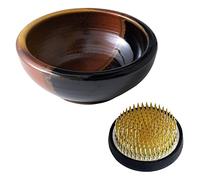 Wazakura Minoyaki Series Kit d'outils essentiels japonais Ikebana - Petit vase rond en céramique et grenouille Kenzan pour arrangements floraux (vase noir et rouge + Kenzan en laiton de 61 mm)