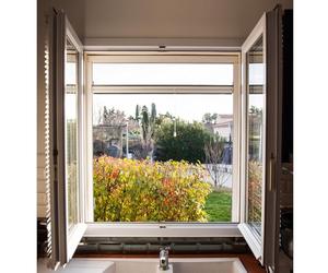 WERKA PRO Moustiquaire Enroulable en Aluminium 100 x 160 cm - Protection Efficace Contre Les Insectes, Installation Facile, Tulle en Fibre de Verre pour Une Visibilité Optimale, Couleur Blanche.
