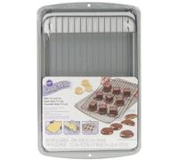 Wilton Bake-N-Coat Set, Plaque de Cuisson avec Grille de Refroidissement | Plaque de Cuisson Antiadhésive avec Grille pour Chocolat, Candy Melts, Biscuits, Donuts et Pâtisseries