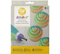 Wilton Color Swirl Tri-Color - Kit De Décoration Pâtisserie 9 Pièces avec Coupleur en Plastique, Poches à Douilles et Embouts 1M Et 1A - Pour Gâteaux et Cupcakes Multicolores