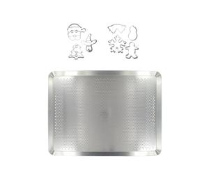 Zenker 9931850 Plaque de cuisson rectangulaire microperforée et 7 emporte-pièces de Noël, plaque four et emporte pieces inox, plaque patisserie pour biscuits, Acier, 40 x 30 x 1,5 cm