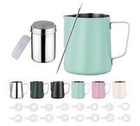 Zuquik Pot à Lait Barista en Acier Inoxydable de 350 ml Avec Mesure Mark 12oz, Pot à Mousse de Lait avec Saupoudreur de Cacao, 16 Pochoirs et Stylo pour Cappuccino et Expresso,Vert Clair